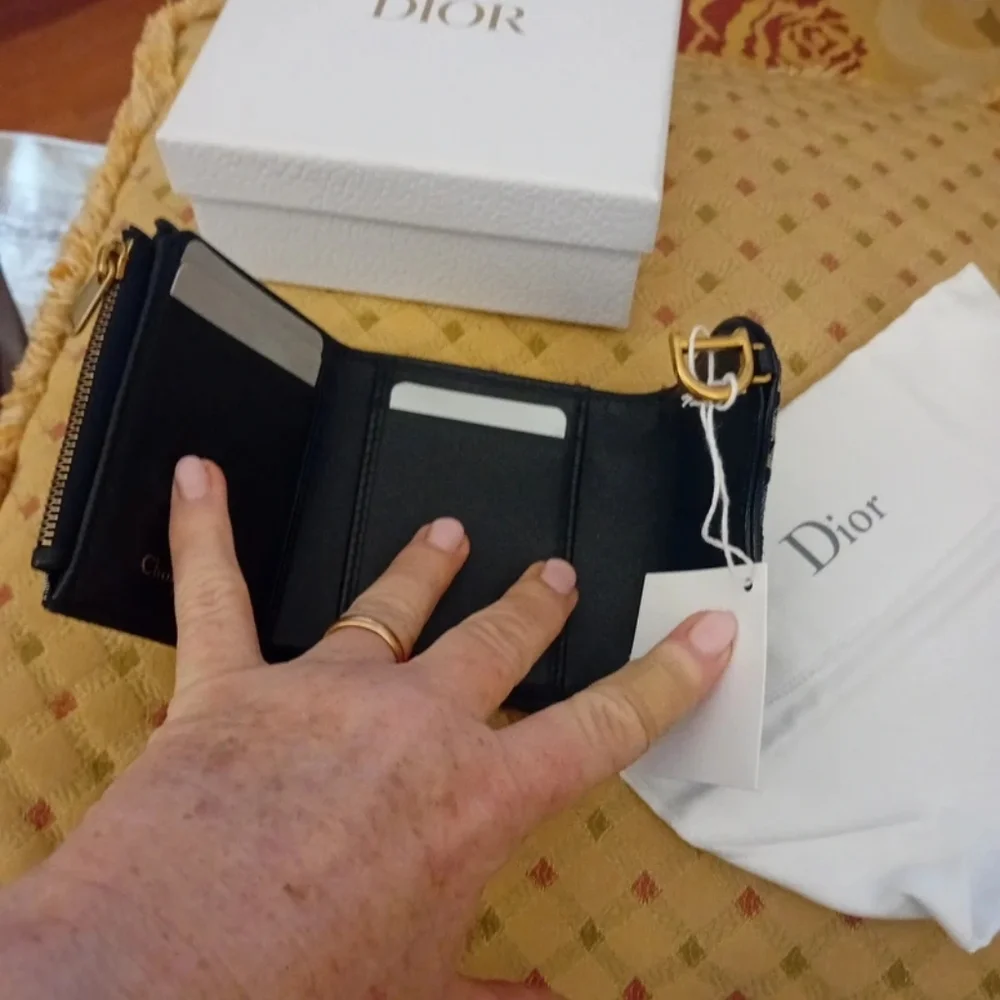 Dior Saddle Lotus Wallet - Picture 5 of 12